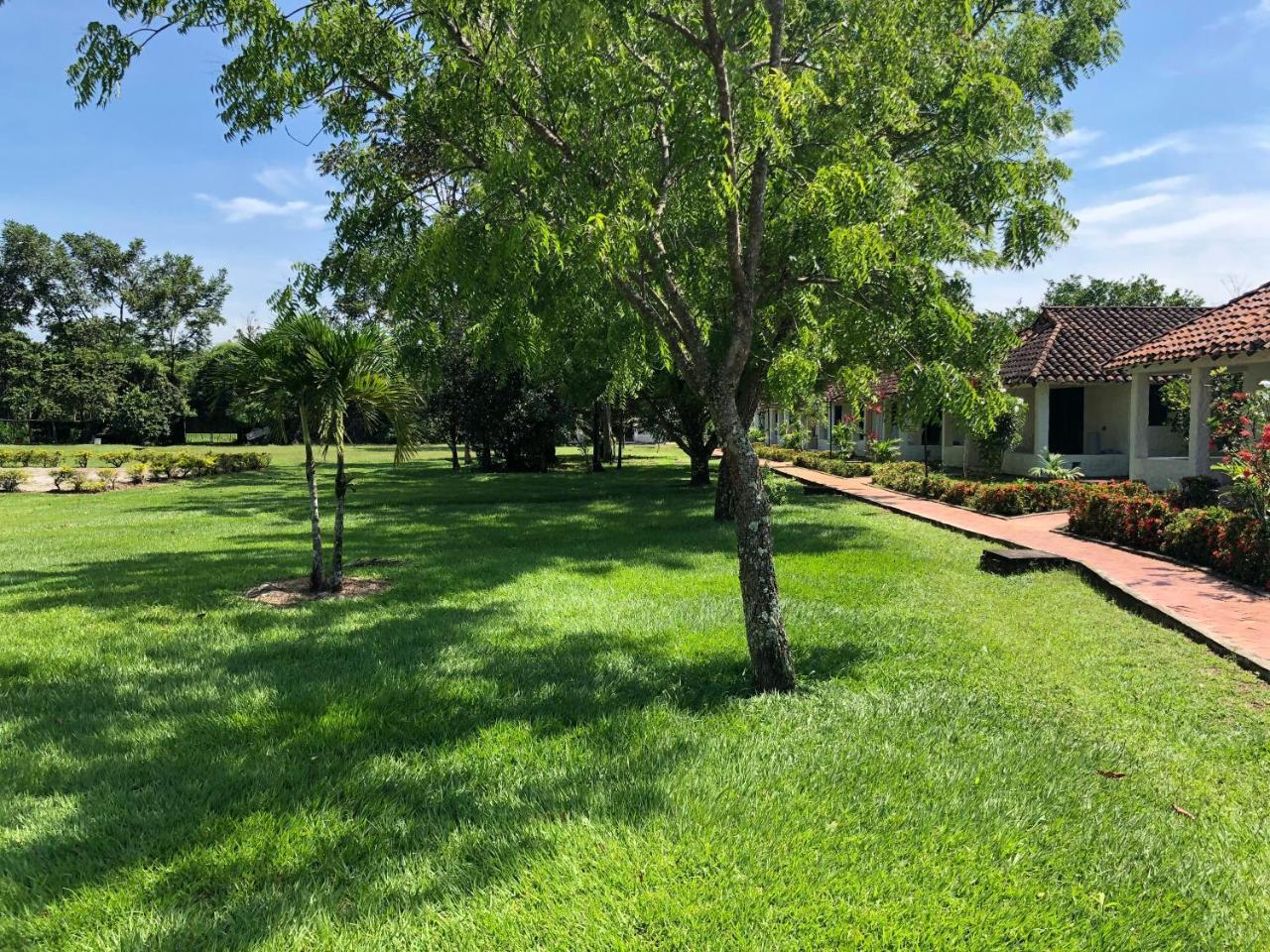 Hotel Campestre Arboretto فيلافيسينسيو المظهر الخارجي الصورة